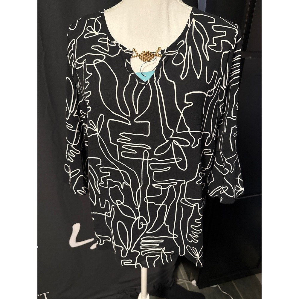 Modern Attraction Black White Abstract Line Art Blouse Gold Hardware Keyhole S